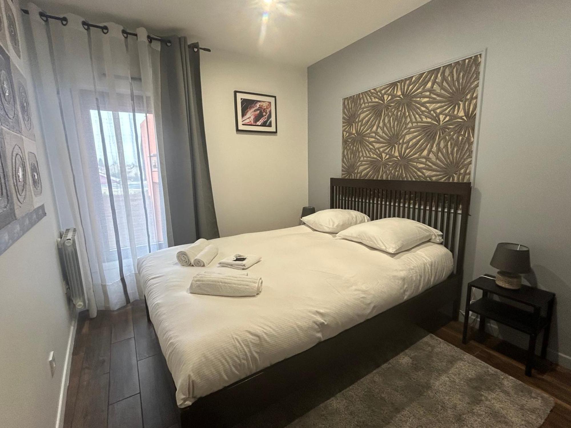 Marvel House - Disneyland 5Min, Private Parking, Terrace มานี-เลอ-องเกรอ ภายนอก รูปภาพ