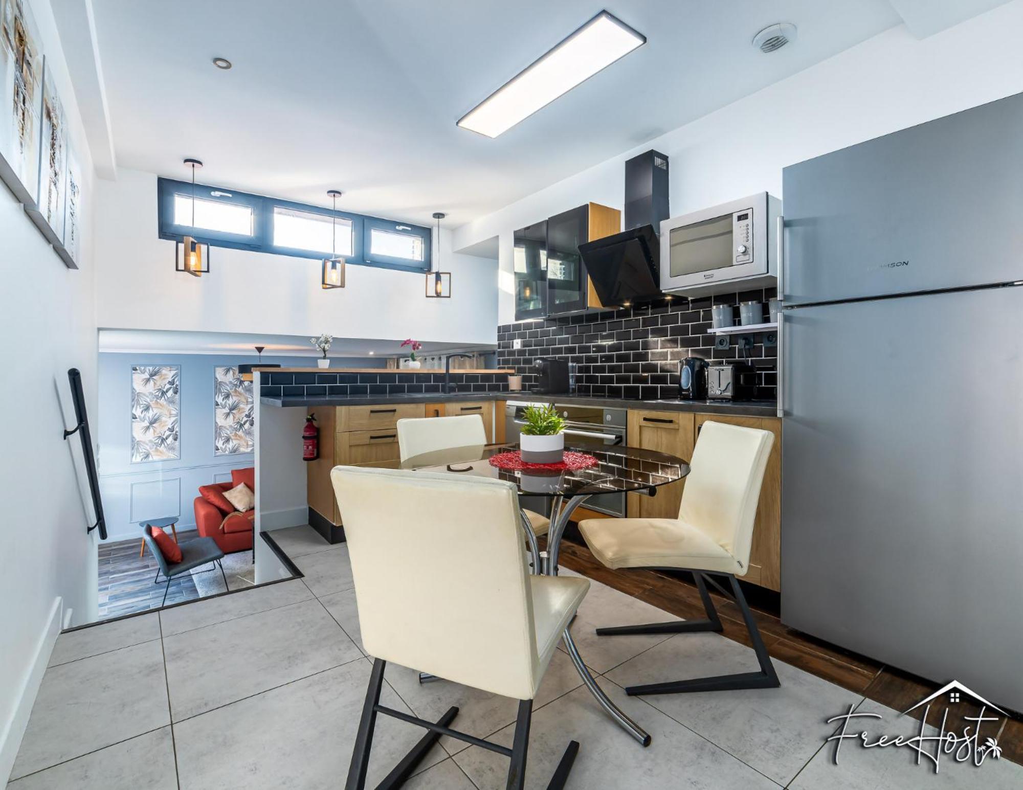 Marvel House - Disneyland 5Min, Private Parking, Terrace มานี-เลอ-องเกรอ ภายนอก รูปภาพ